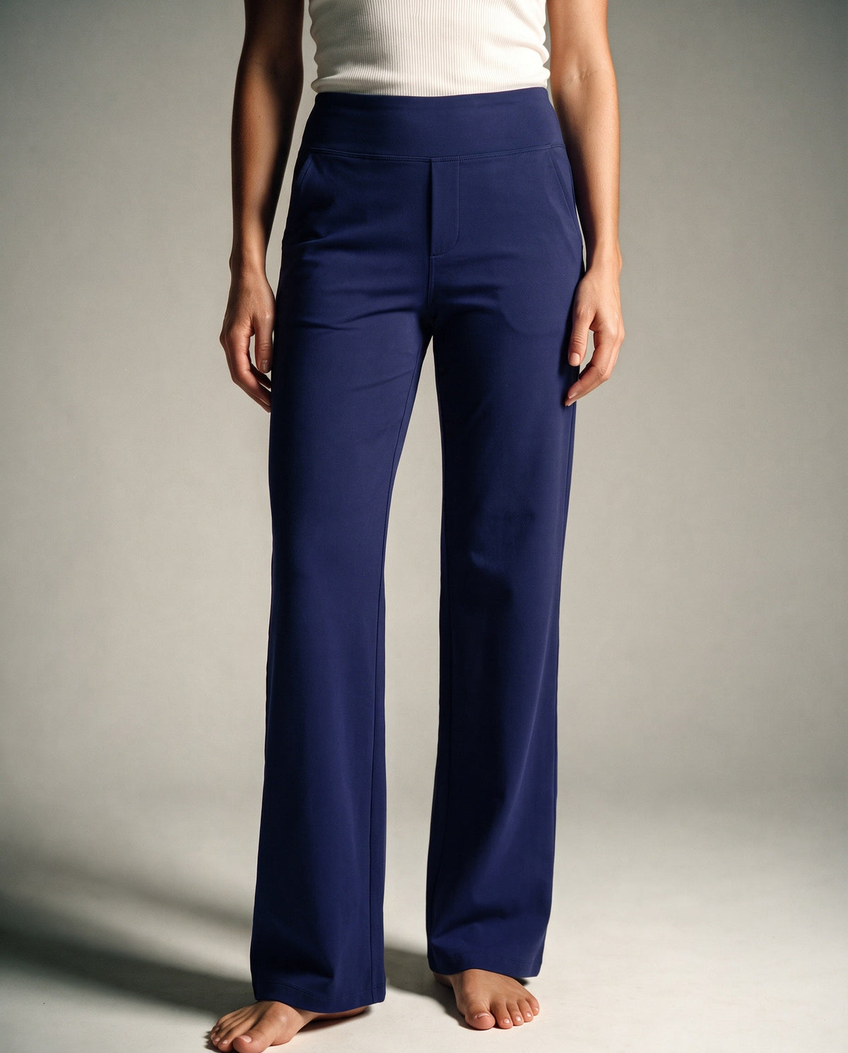 Klara — frontal navy-blue