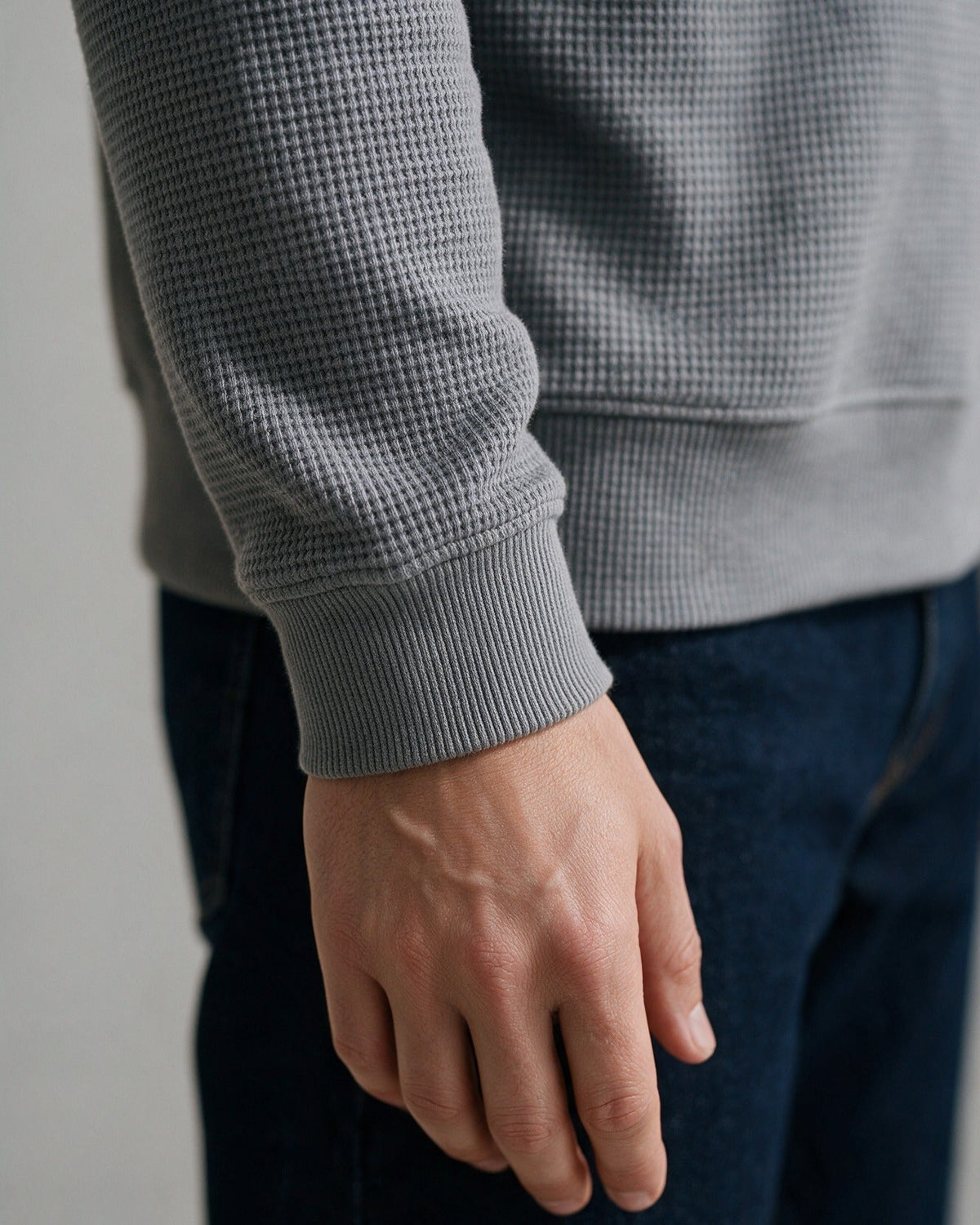 Denholm ribbed cuff, close-up