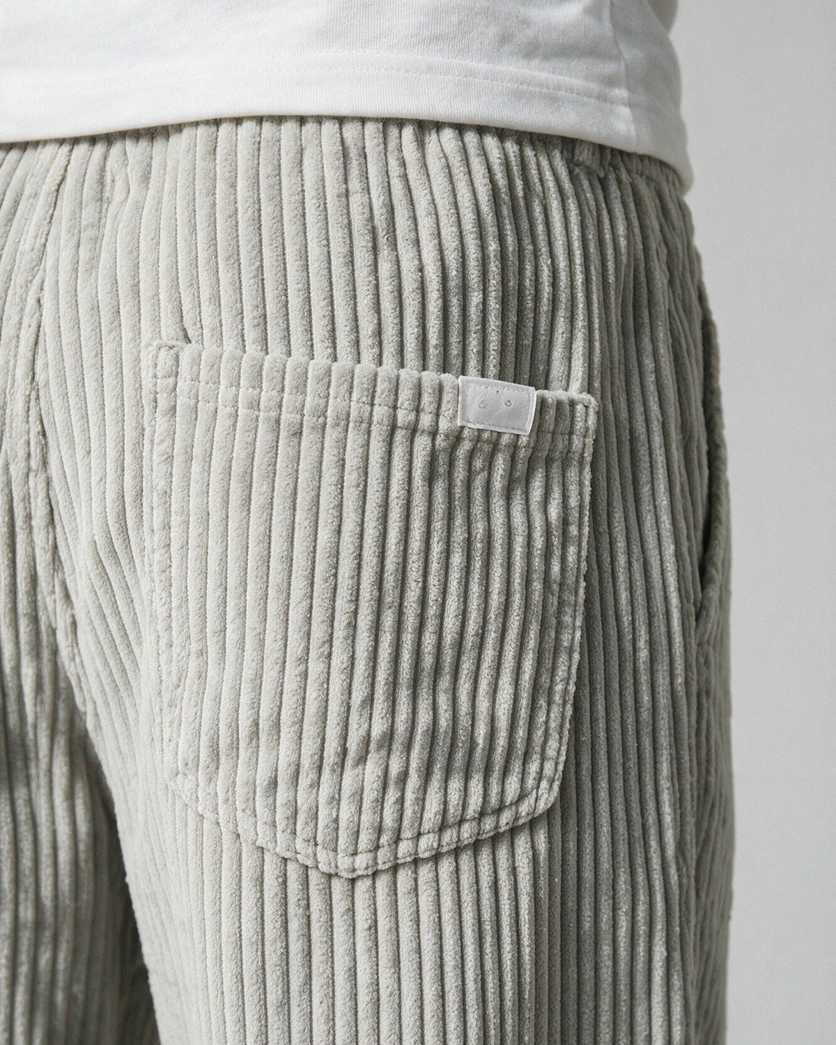 Wexford back pocket with woven label, close-up